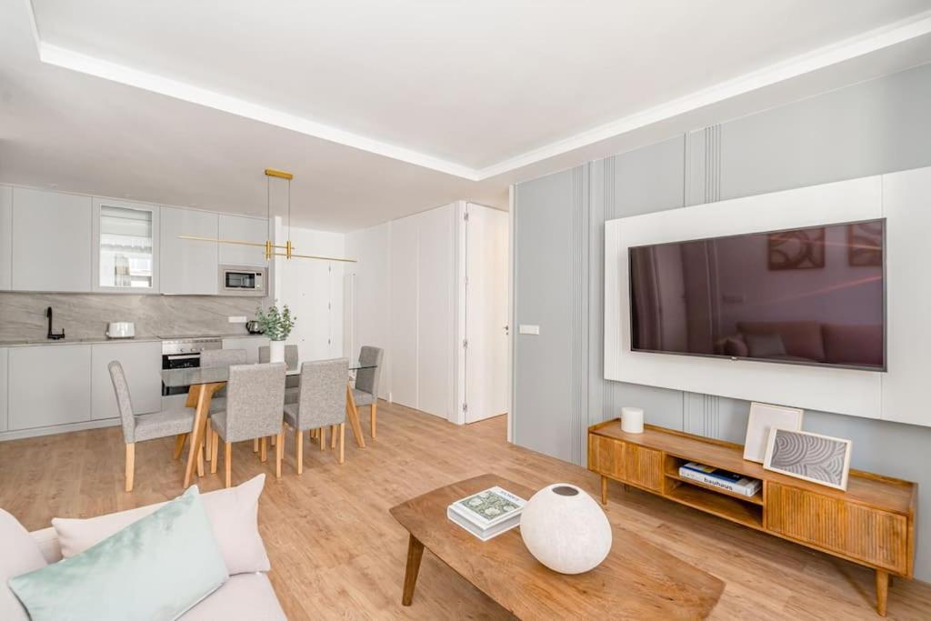 Gran Via VI Calle Jacometrezo 2Br 2Bh Apartment Madrid Ngoại thất bức ảnh